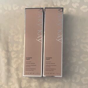 Mary Kay Timewise Repair Volu-Firm Cleanser - Elegant Cream